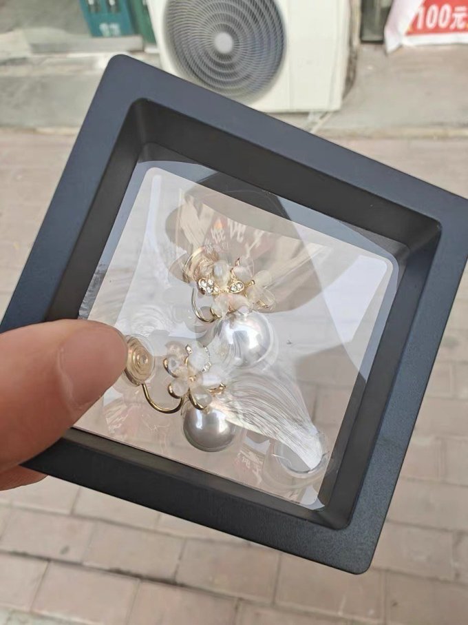 氛围感拿捏的珍珠蚊盘耳饰