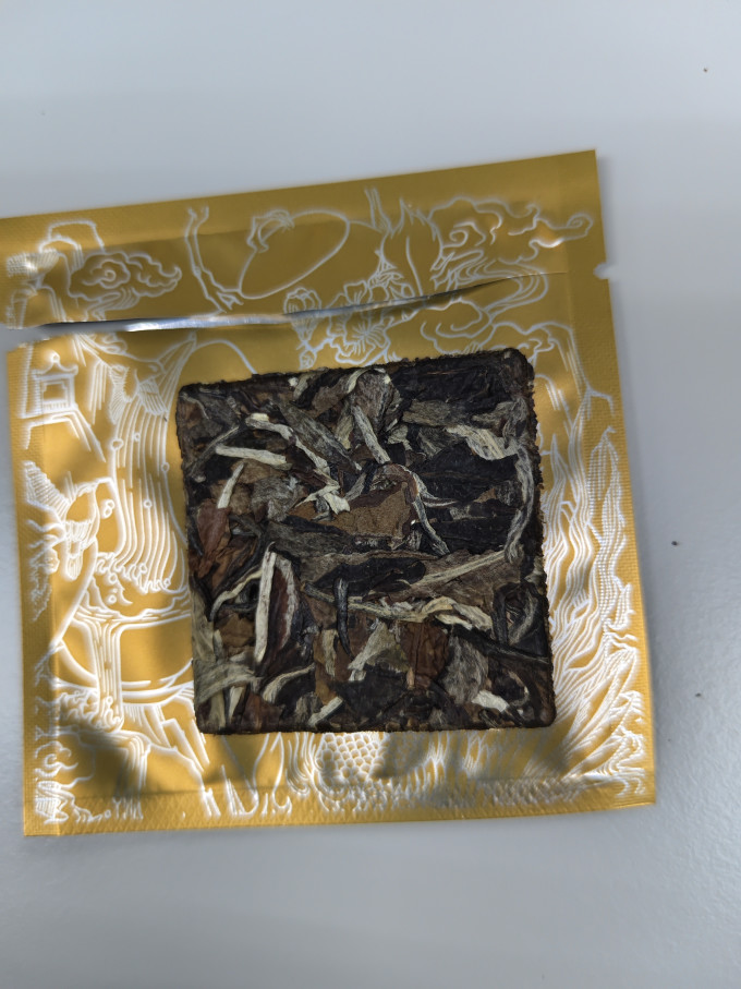 澜沧古茶茶类