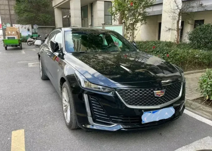 27万买了凯迪拉克ct5开了几个月优缺点已经帮大家总结出来了