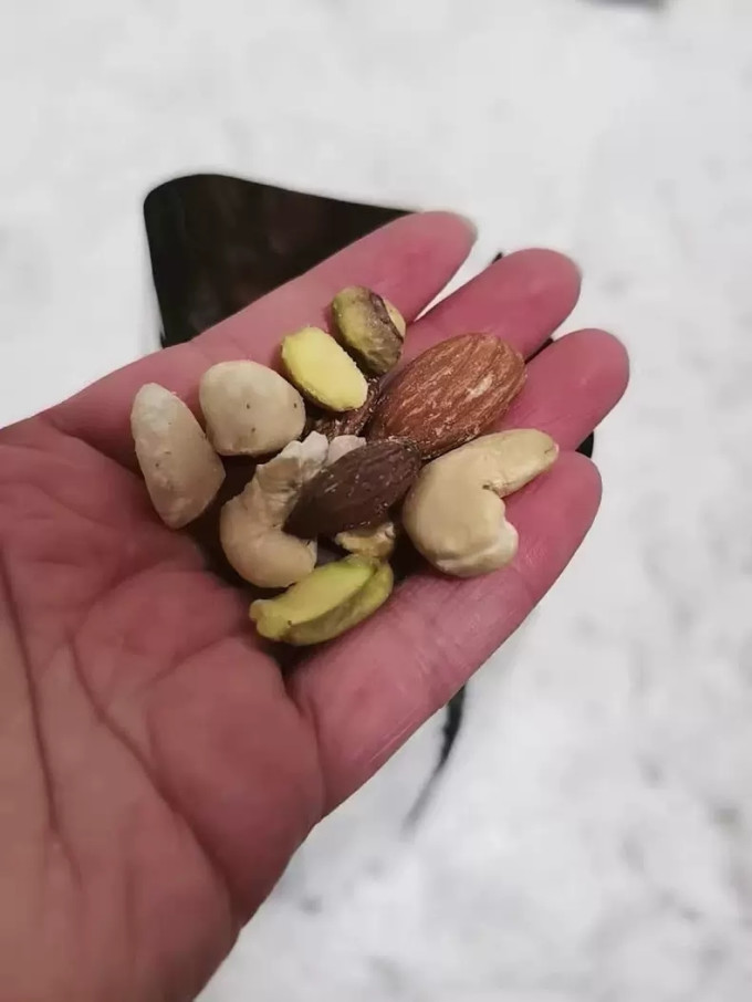 天虹牌坚果炒货