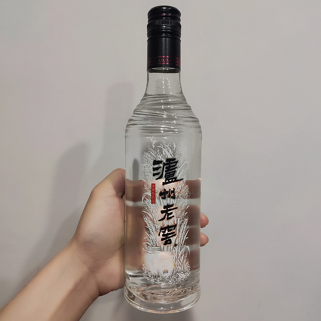 东哥终于给我送酒了——泸州老窖黑盖