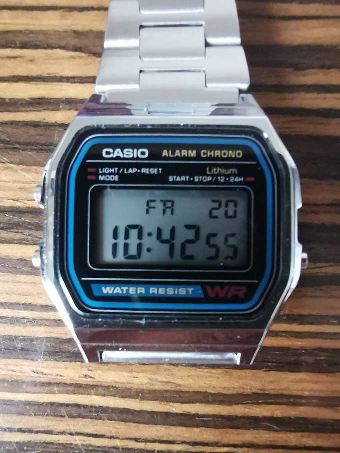 卡西欧智能手表