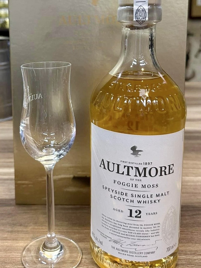 Whisky Life： 欧摩（AULTMORE）12年威士忌