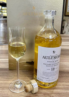 Whisky Life： 欧摩（AULTMORE）12年威士忌