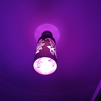 Yeelight智能LED彩色灯泡，WIFI连接小爱音箱，亮度色温可调，彩光璀璨我的生活！