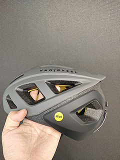 迪卡侬公路自行车头盔