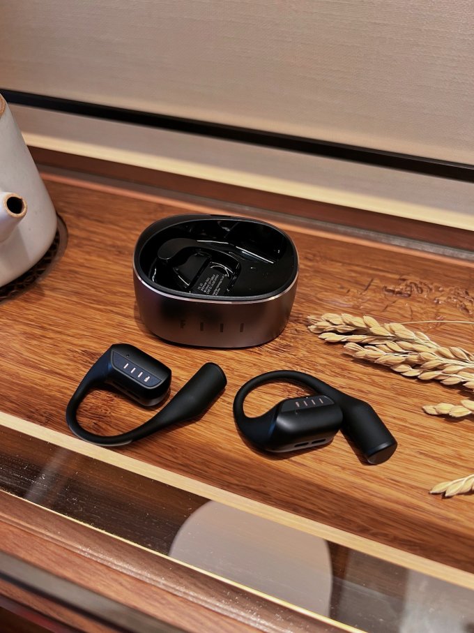 有人喜欢用开放式蓝牙耳机吗看看这款fiilgs