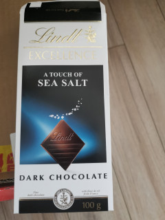 瑞士莲巧克力确实好吃！