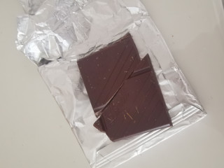 瑞士莲巧克力确实好吃！
