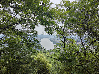 大小脚丫踏青之羞女山