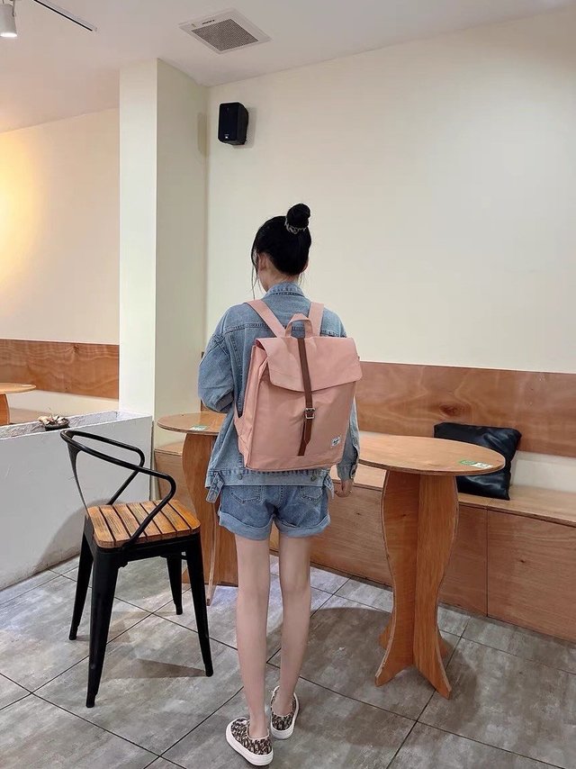 通勤电脑背包！休闲时尚！