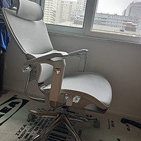 京东京造Master人体工学椅，强烈推荐给腰有问题的，贼顶