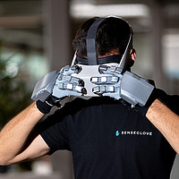 超级科幻！Nova 2是市场上首款也是唯一一款支持手掌反馈的无线VR触觉手套