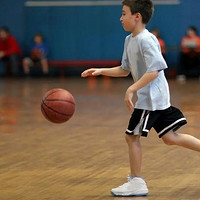 儿童打篮球培养孩子团队意识