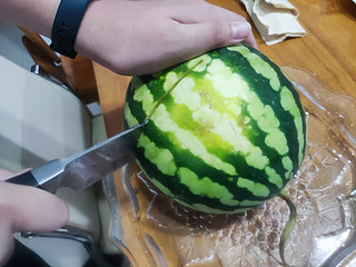 今年吃的第一个西瓜
