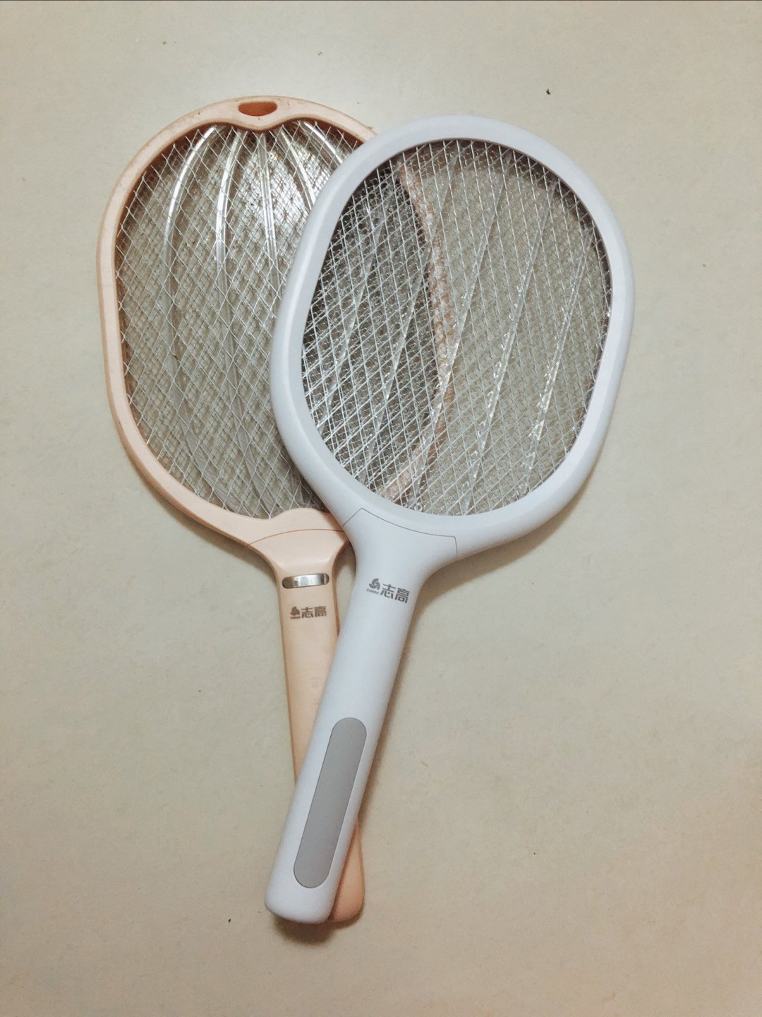 三年后,我又买了同品牌电蚊拍