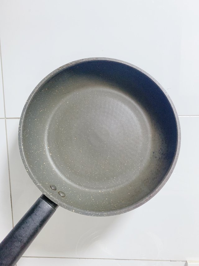 平底锅涂层不掉是不是可以一直用