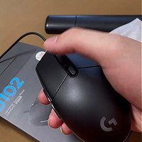罗技G102鼠标，游戏玩家的首选！