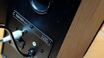 ￼￼漫步者（EDIFIER）R33BT 桌面2.0电脑音响 蓝牙音箱 台式机笔记本音响 黑色￼￼