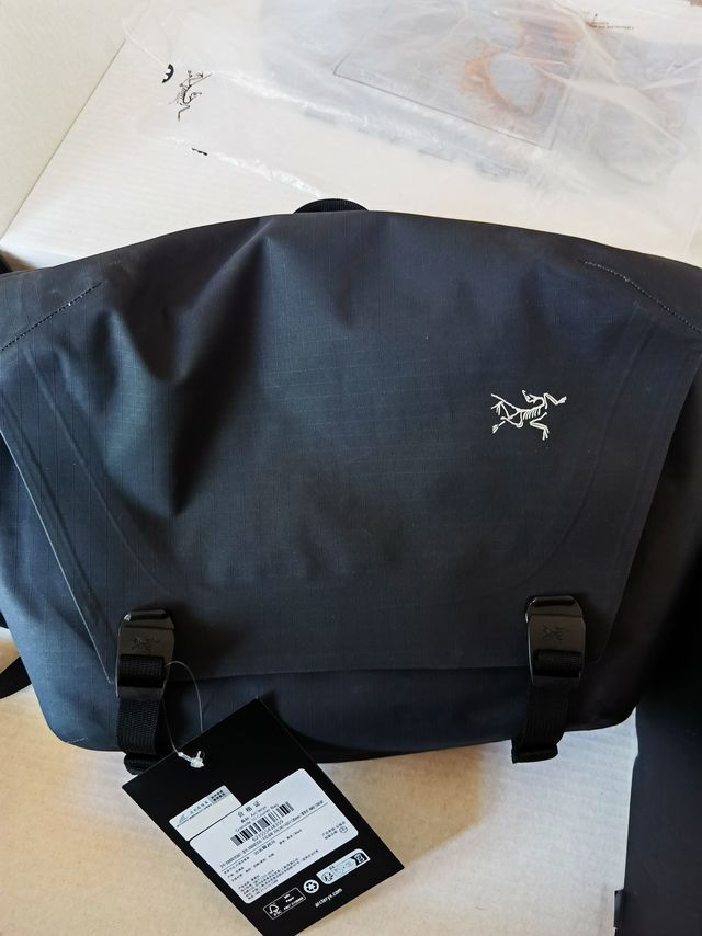 始祖鸟（ARC'TERYX）arcteryx始祖鸟邮差包Granville10 courier bag斜