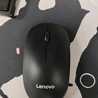 联想（Lenovo）无线鼠标 办公鼠标便携鼠标 笔记本鼠标 电脑鼠标 M26黑 带无线2.4G接收器