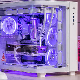 小Y装机 篇三十五:实用弧面鱼缸——乔思伯TK3+Z790吹雪S+索泰4070S欧泊白装机展示