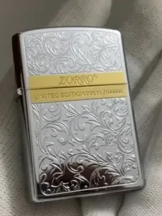 佐罗做工细节比zippo好，很多老铁喷国产机，国产是越喷越争气。#打火机 #zippo #送男友的打火机推荐 #你没有打火机