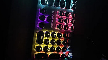 前行者游戏真机械键盘鼠标有线三件套装复古青轴朋克电竞电脑无线