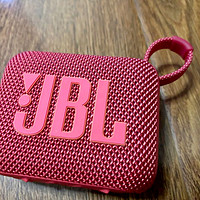[家庭影音新玩法]JBL GO4 音乐金砖