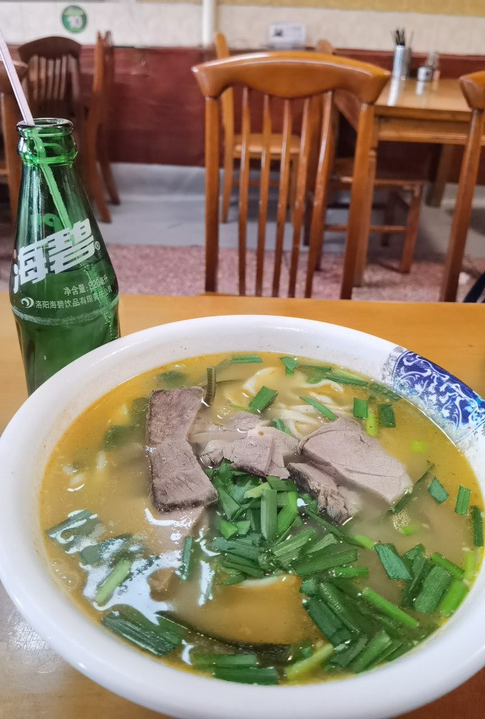 餐具