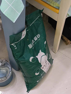 鸡爪膨润土猫砂