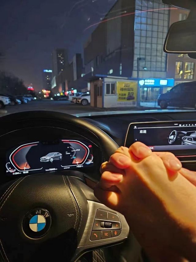 给老婆买十万五的爱马仕眼睛都不眨！给自己买BMW740也无所谓，却对外谎称“没赚钱”