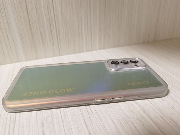 恋恋清风，OPPO Reno5 的唯美体验！