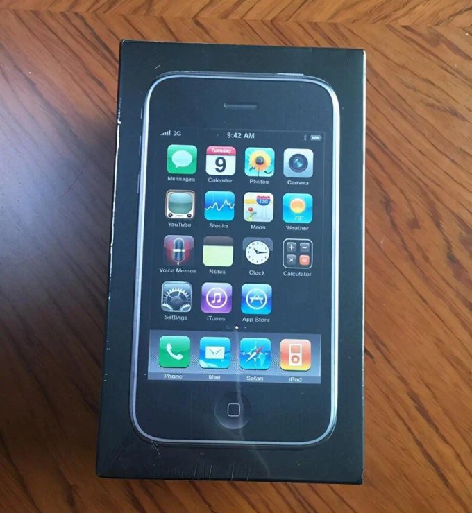 十六年前的iphone3g手机,如今全新8000元还不让还价!