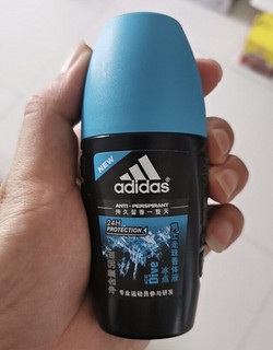 💦阿迪达斯（adidas）男士走珠止汗露：冰点清爽，夏日无忧！🌬️