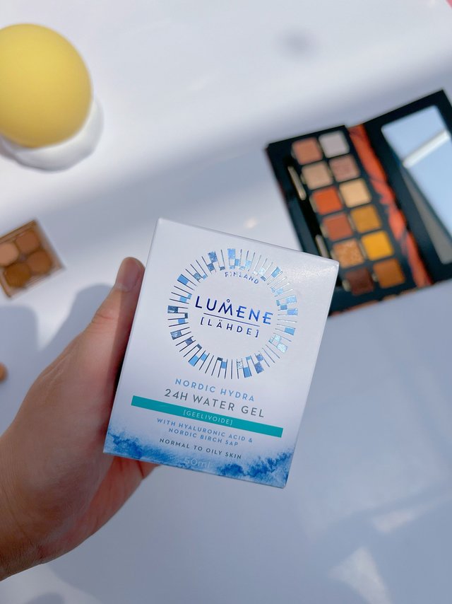 LUMENE，极致保湿，主打性价比的芬兰小面霜