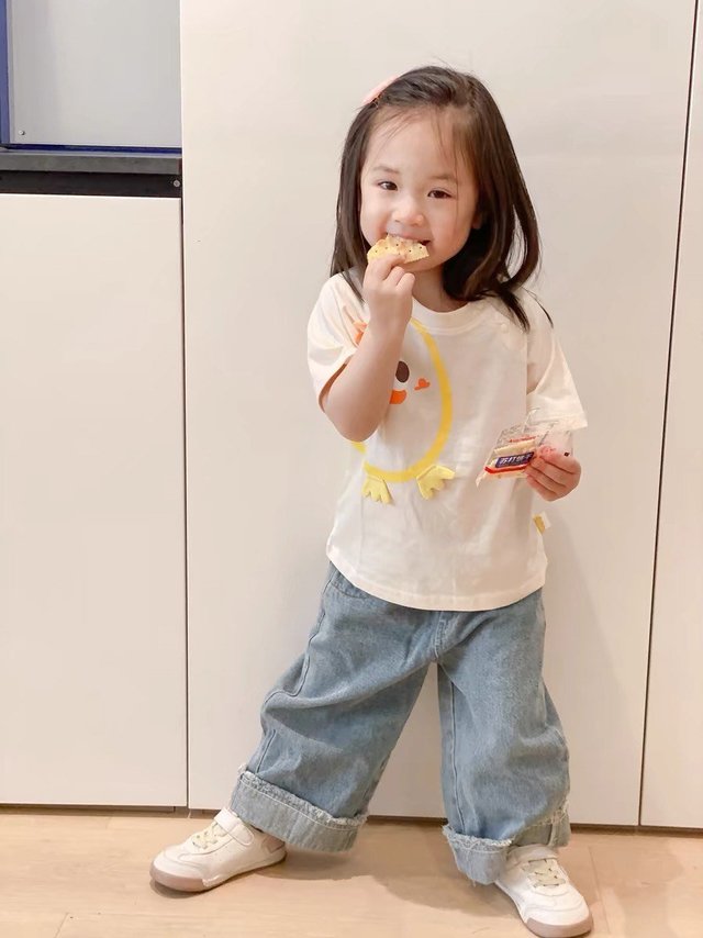 孩子的夏天就需要这样一件短袖