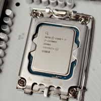 硬核DIYer日志 篇117：2024年依旧能打：Intel i7-13700KF   七彩虹RTX 4070 Ti装机...