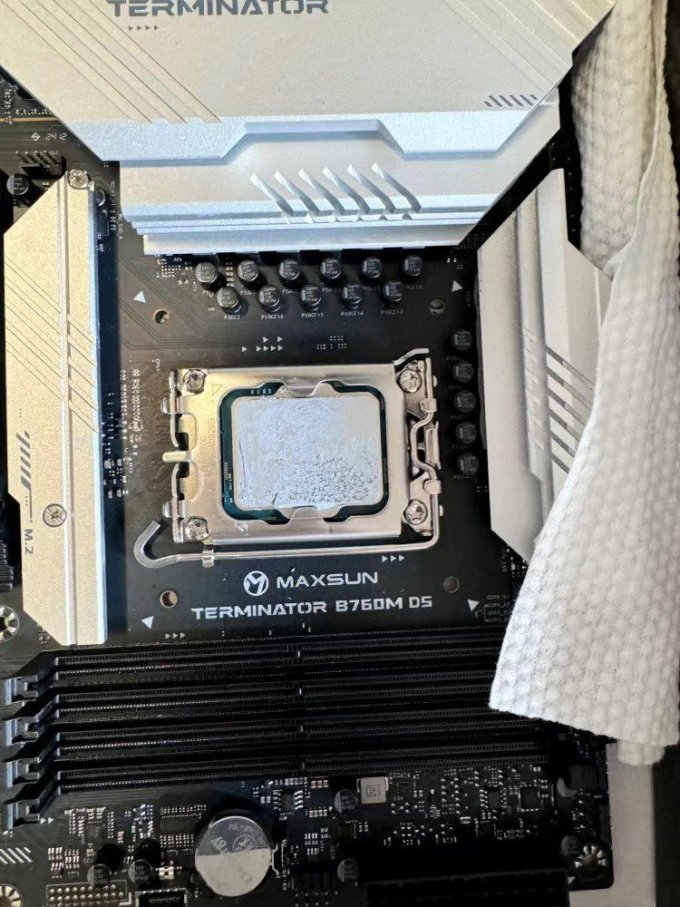 英特尔CPU