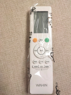 这家空调现在居然给配了遥控器