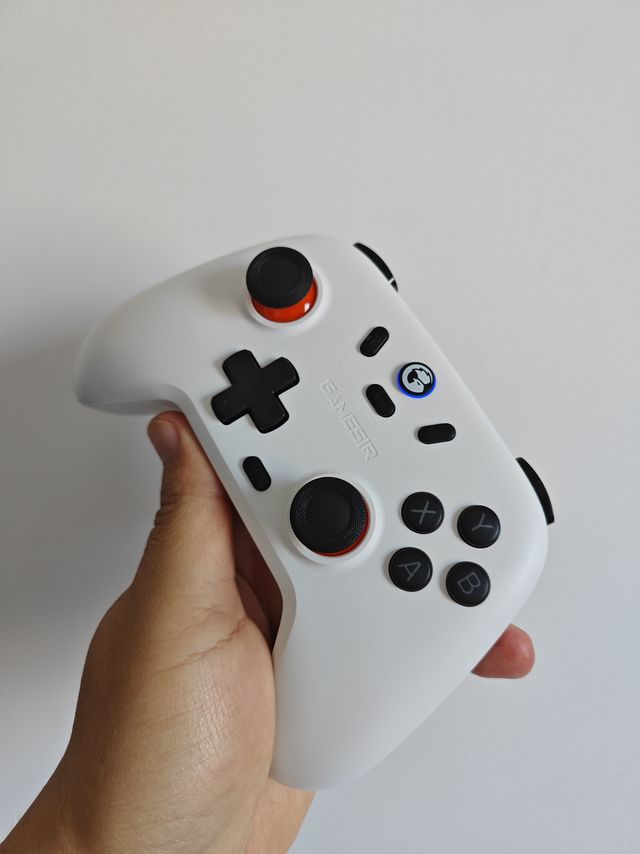 50元的盖世小鸡启明星游戏手柄，还要啥自行车！