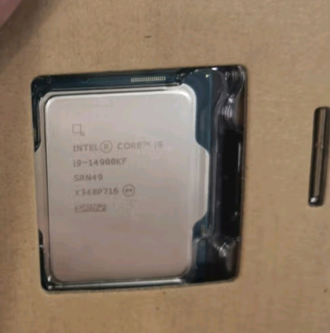 CPU