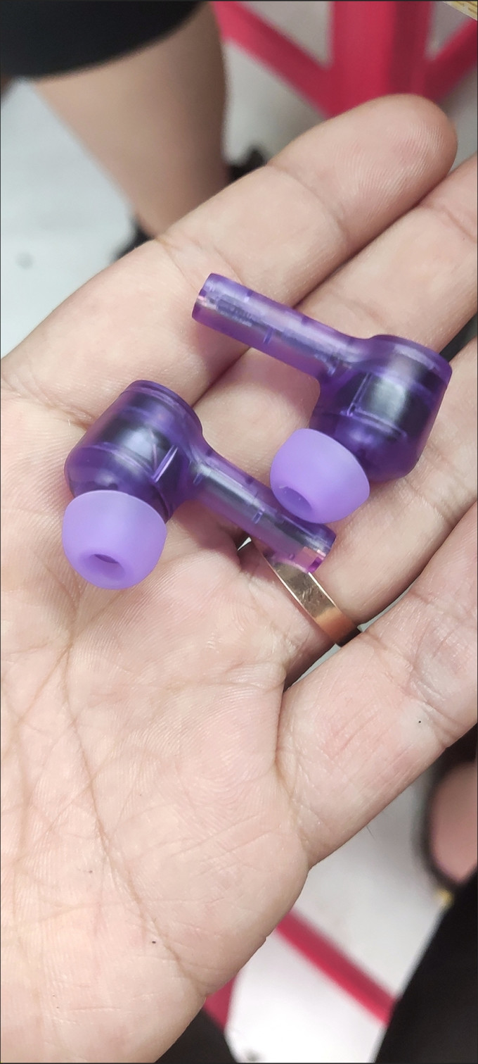 阿思翠游戏耳机