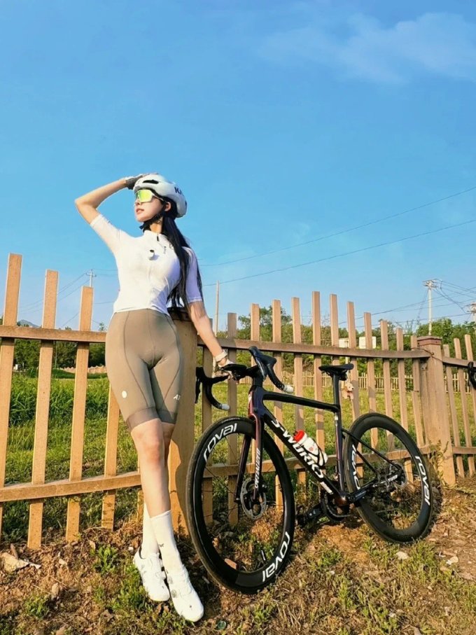 璐迪太阳镜