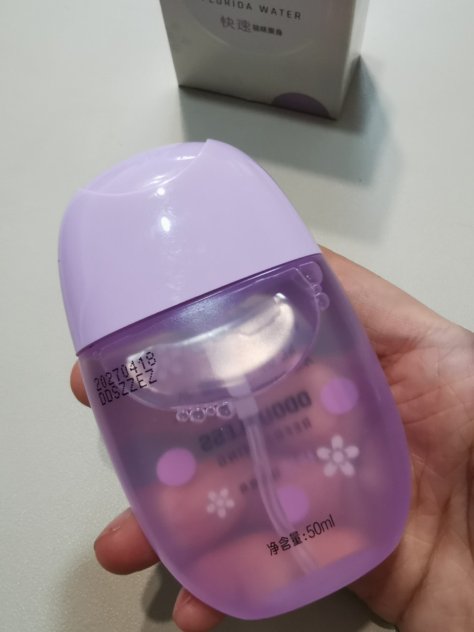 六神驱蚊花露水