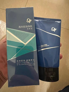 我一直在使用高夫的男士洗面奶，刚好旧的用完了，发现他们出了新品