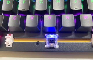 雷柏V500pro机械键盘