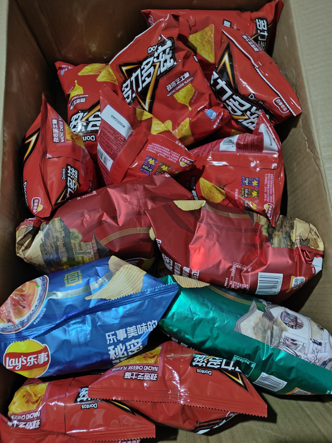 多力多滋膨化食品