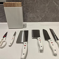 这个双立人Pollux刀具7件套，专刀专用，切剁削剪，厨房中不可或缺的好帮手。
