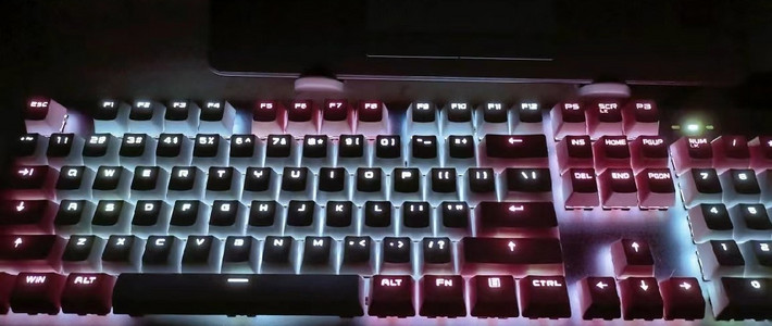 罗技有线机械键盘k845